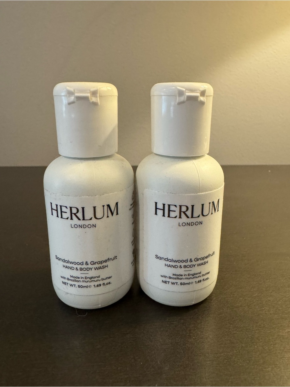 Herlum London Sandalwood Grapefruit Hand Body Wash 50 ml 1.69 fl oz Travel Size
